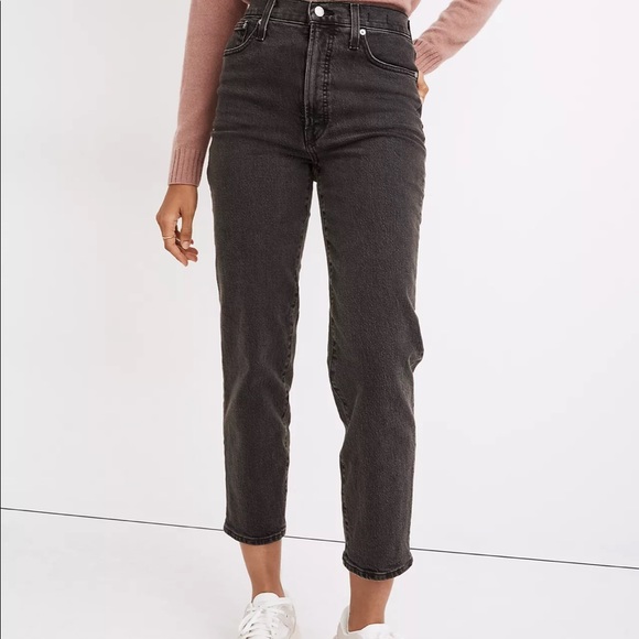 The Perfect Vintage Straight Crop Jean in Lunar Wash - Picture 4 of 13